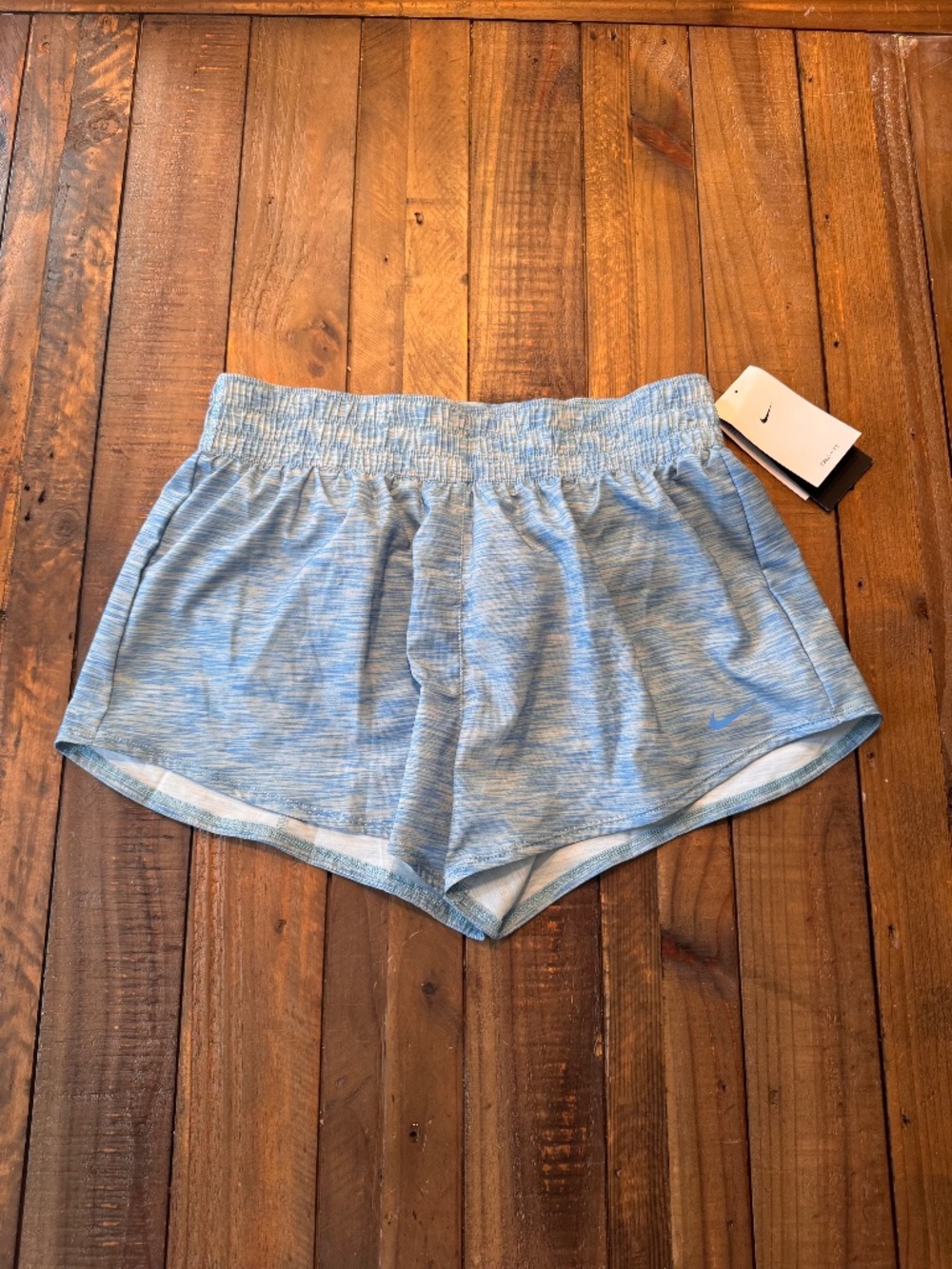 Nike Women's One Dri-Fit Mid-Rise 3" Brief-Lined Shorts. Size Medium. Turquoise